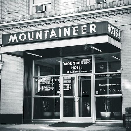 The Mountaineer Hotel Williamson Dış mekan fotoğraf